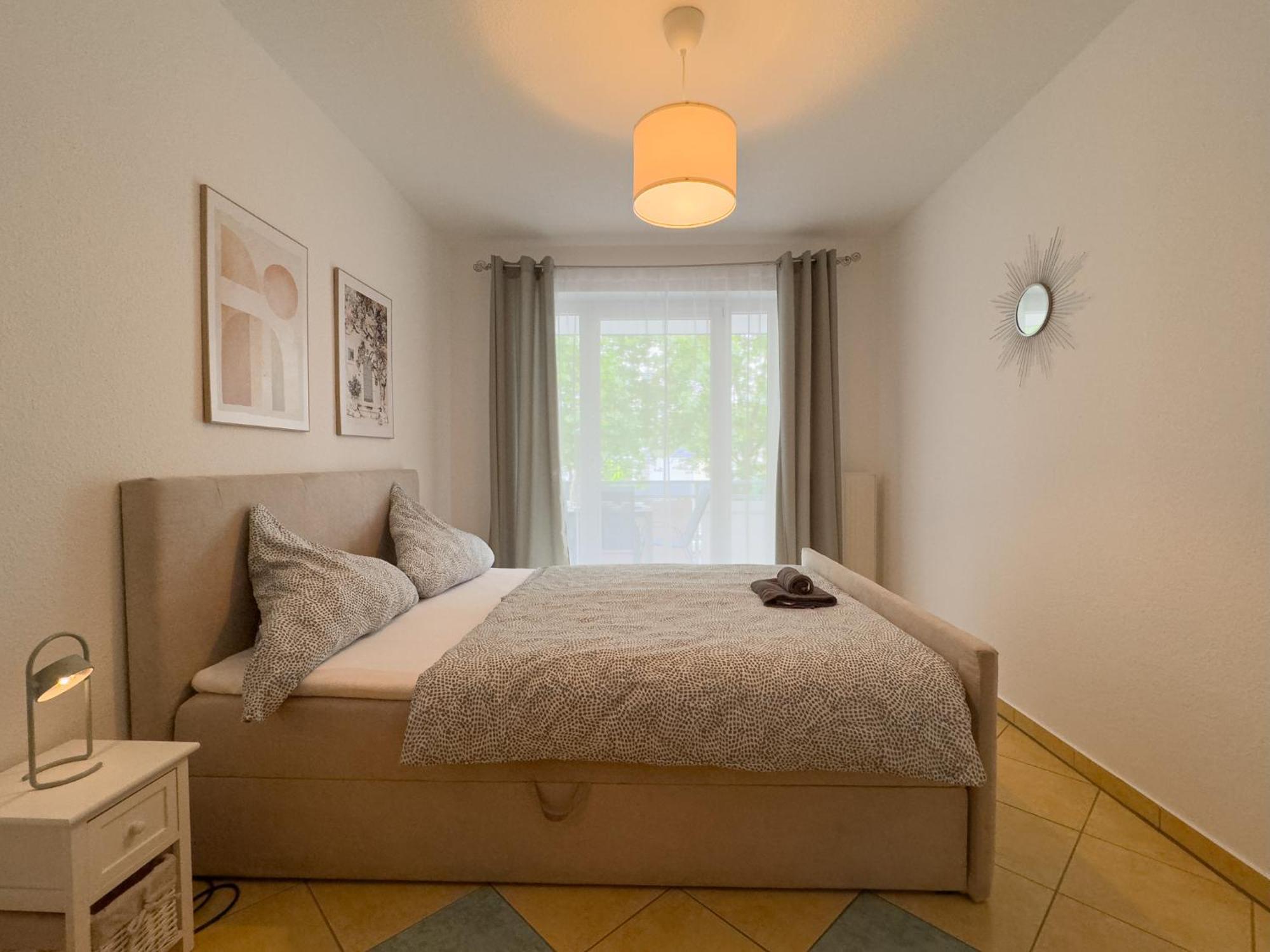 110Qm - 4 Zimmer - Privat Parkplatz - Zentral - Balkon - Mallibase Apartments カッセル エクステリア 写真